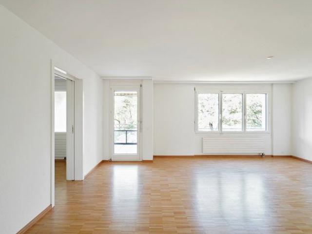 3.5 Zimmer, 84 m², EG