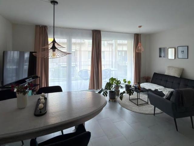 3.5 Zimmer, 85 m², 1. Stock