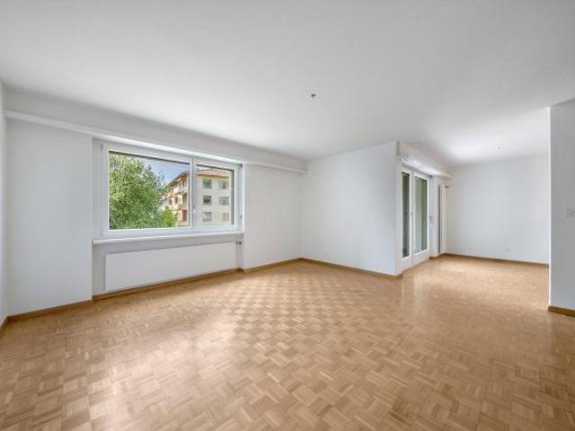 3.5 Zimmer, 85 m², 1. Stock