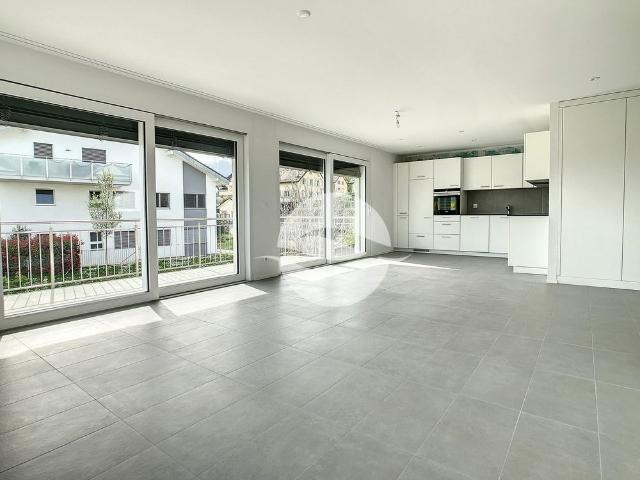 3.5 Zimmer, 85 m², 1. Stock