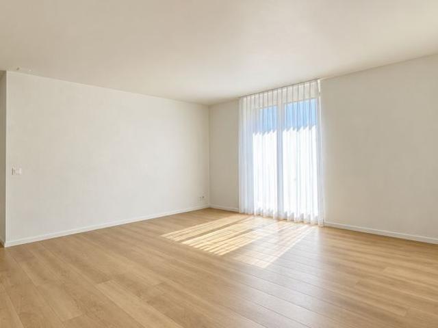 3.5 Zimmer, 85 m², 1. Stock