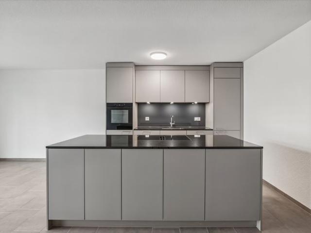 3.5 Zimmer, 85 m², 2. Stock