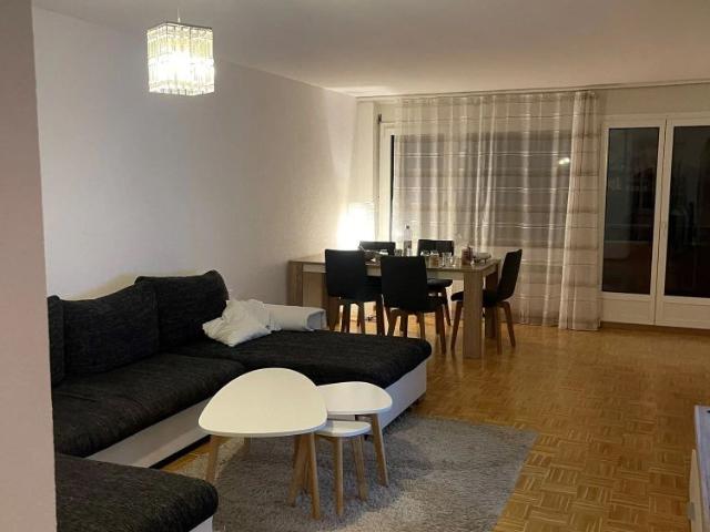 3.5 Zimmer, 85 m², 2. Stock