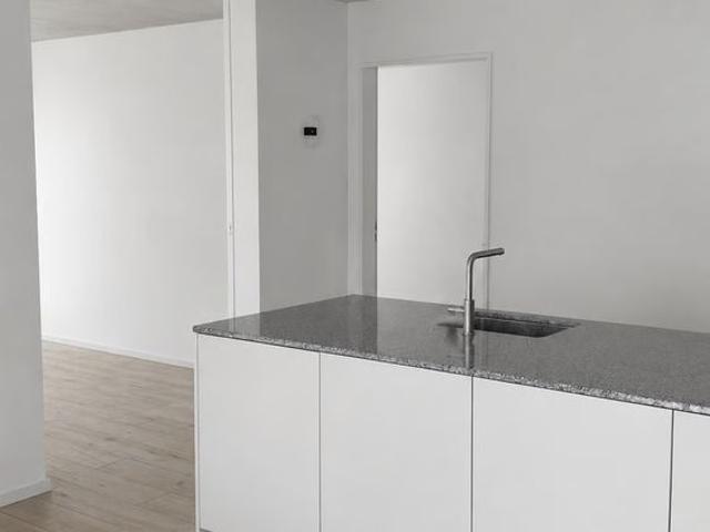 3.5 Zimmer, 85 m², 2. Stock