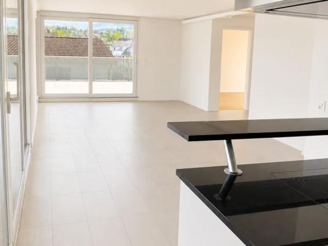 3.5 Zimmer, 85 m², 4. Stock