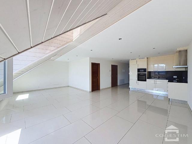 3.5 Zimmer, 85 m², 4. Stock