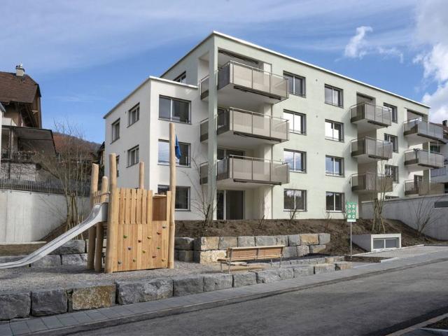 3.5 Zimmer, 85 m², EG