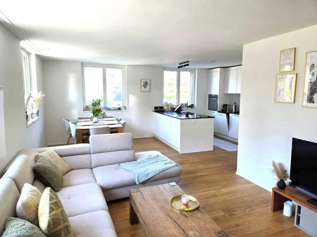 3.5 Zimmer, 85 m², EG