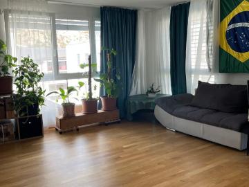 Susten, Leuk Stadt - Parkplatz, Keller