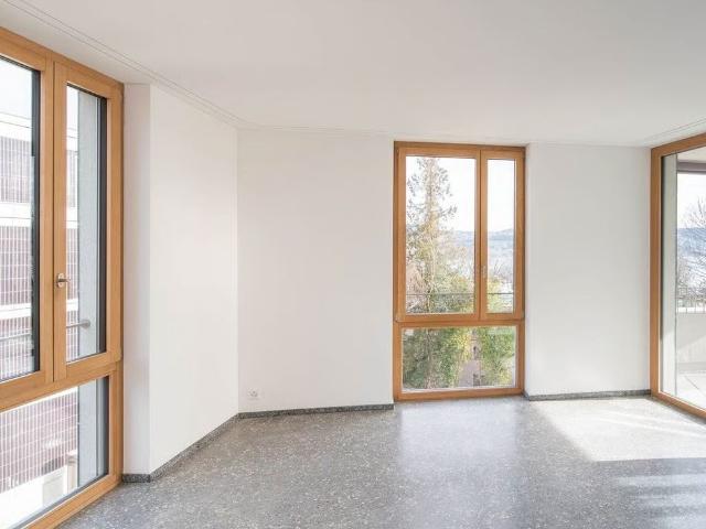 3.5 Zimmer, 86 m², EG