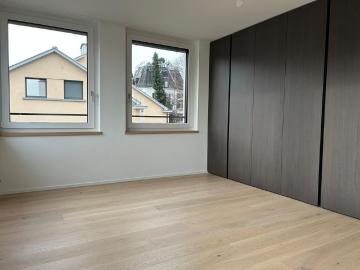 Wohnung mieten in Thalwil - Parkplatz
