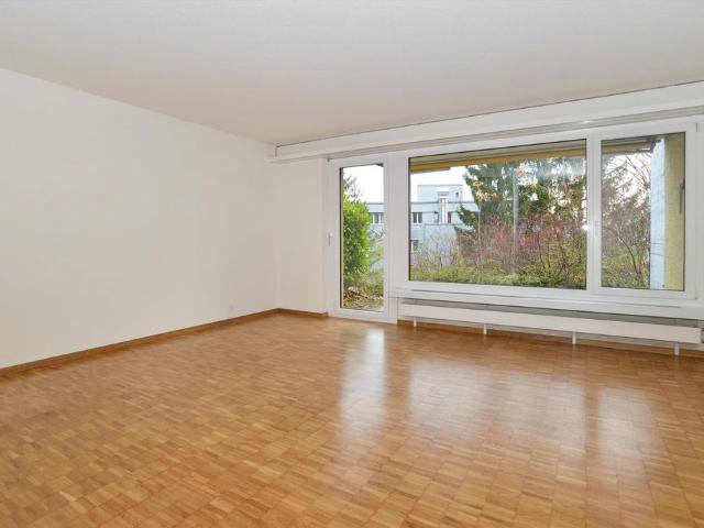 3.5 Zimmer, 87 m², EG