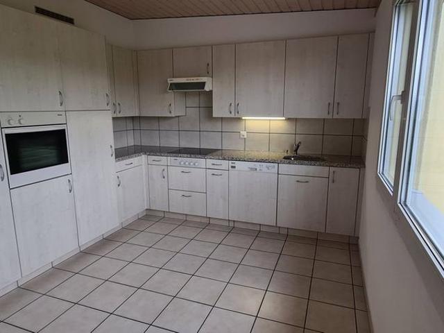 3.5 Zimmer, 87 m², EG