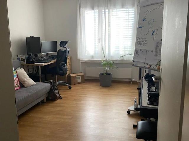 3.5 Zimmer, 88 m², EG