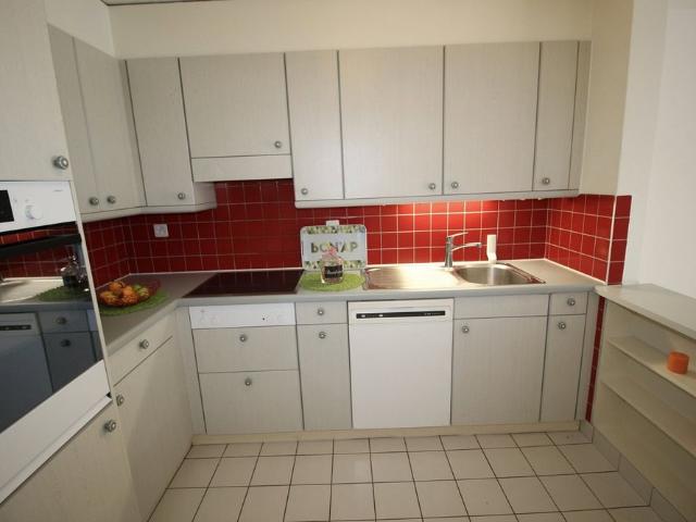 3.5 Zimmer, 88 m², EG