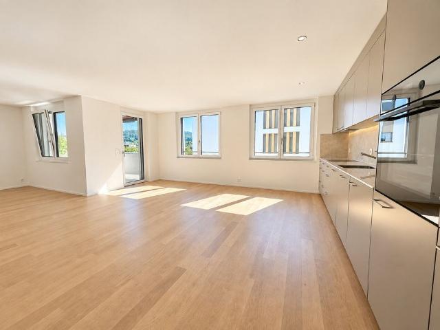 3.5 Zimmer, 88 m², EG