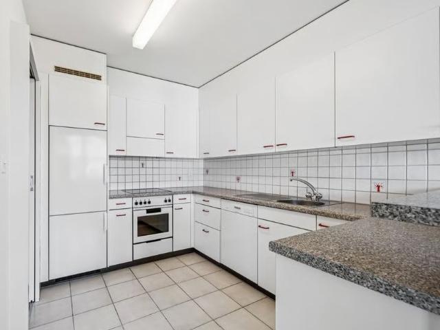 3.5 Zimmer, 89 m², 1. Stock