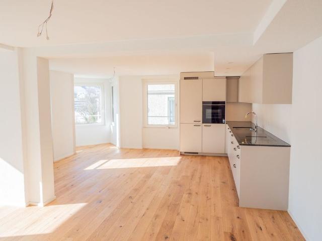 3.5 Zimmer, 89 m², EG