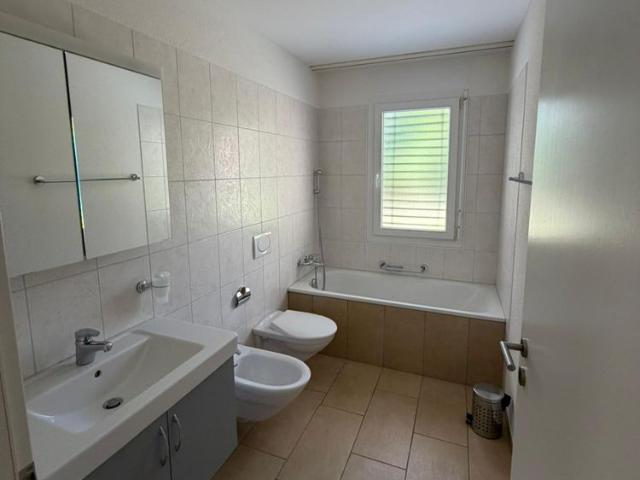 3.5 Zimmer, 89 m², EG