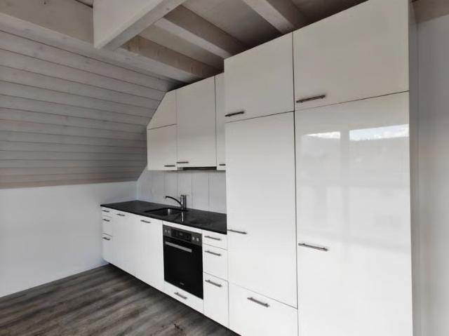 3.5 Zimmer, 80 m², 3. Stock