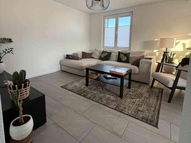 3.5 Zimmer, 80 m², 1. Stock