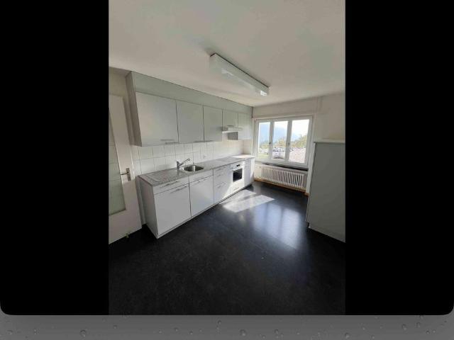3.5 Zimmer, 80 m², 1. Stock