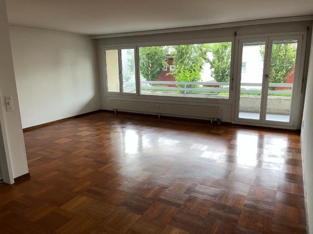 3.5 Zimmer, 80 m², 1. Stock