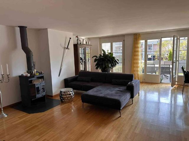 3.5 Zimmer, 80 m², 1. Stock