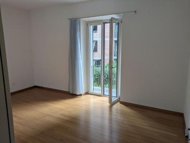 3.5 Zimmer, 80 m², 1. Stock
