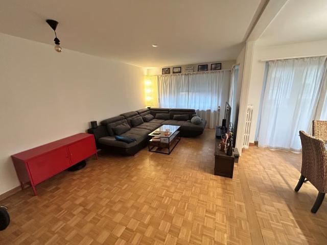 3.5 Zimmer, 80 m², 1. Stock