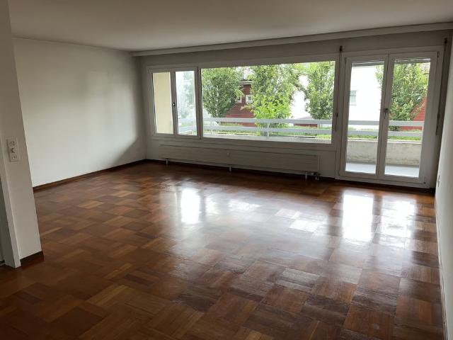 3.5 Zimmer, 80 m², 1. Stock