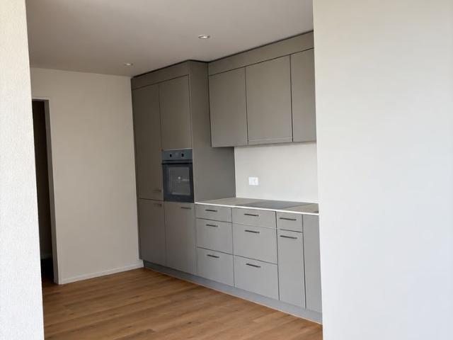 3.5 Zimmer, 80 m², 1. Stock