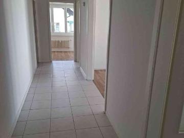 3.5 Zimmer, 80 m², 4. Stock