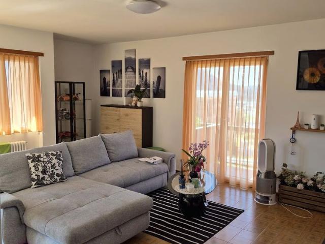3.5 Zimmer, 80 m²