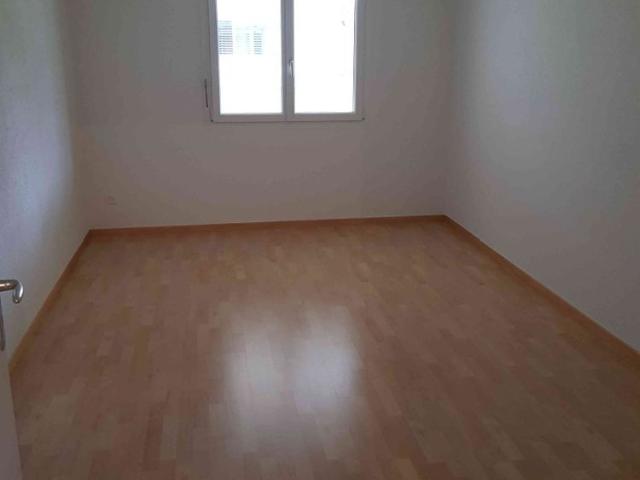 3.5 Zimmer, 80 m², EG