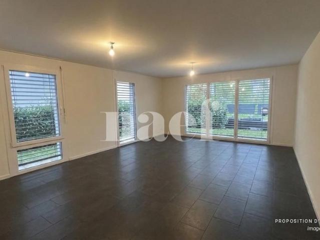 3.5 Zimmer, 80 m², EG
