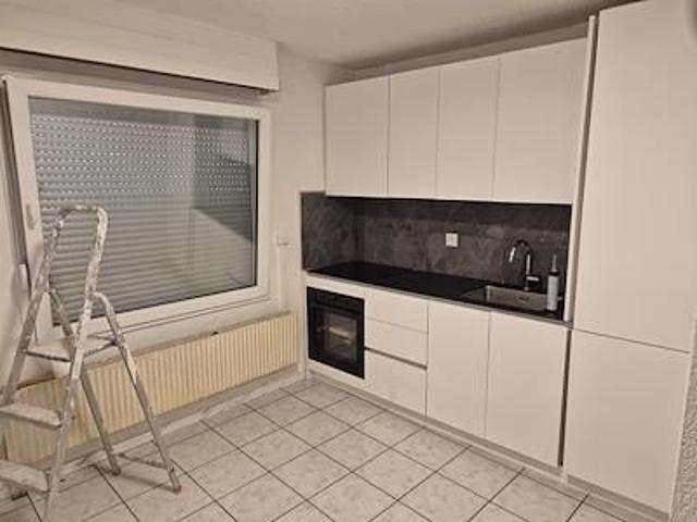 3.5 Zimmer, 80 m², Untergeschoss