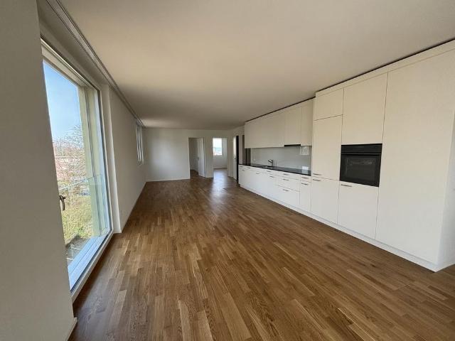 3.5 Zimmer, 81 m², 2. Stock