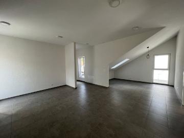 3.5 Zimmer, 81 m², 2. Stock
