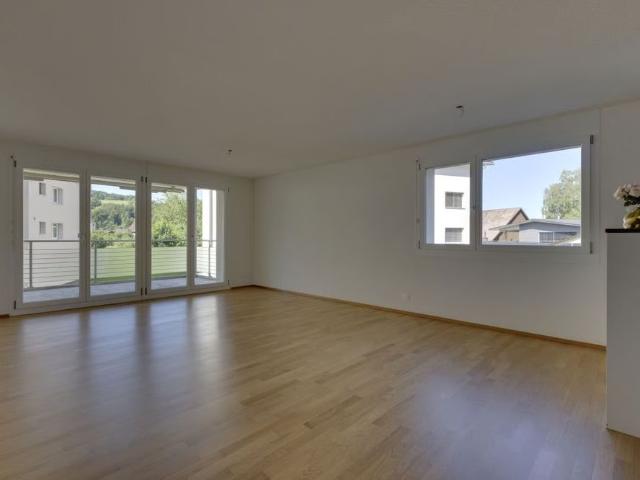 3.5 Zimmer, 81 m², EG