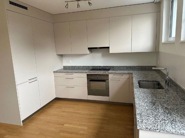 3.5 Zimmer, 81 m², EG