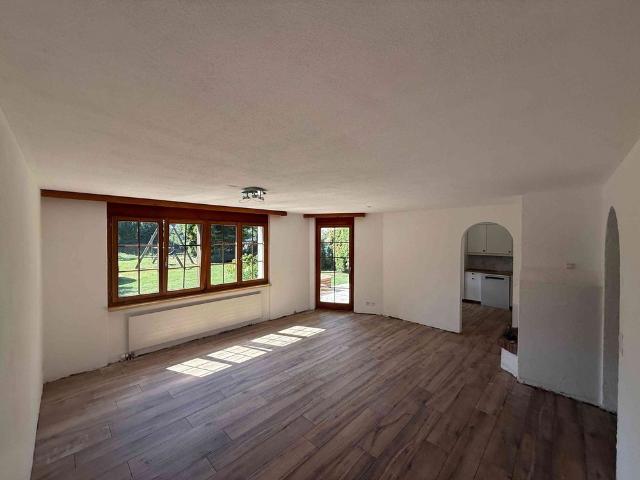 3.5 Zimmer, 81 m², EG