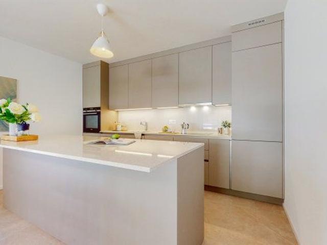 3.5 Zimmer, 81 m², EG
