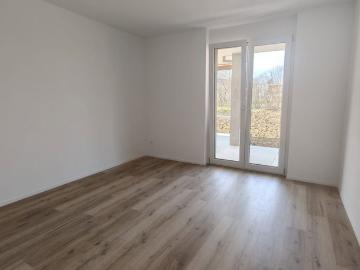 3.5 Zimmer, 81 m², EG