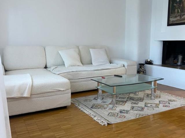 3.5 Zimmer, 81 m², EG