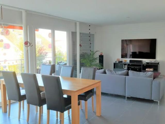 3.5 Zimmer, 82 m², 1. Stock