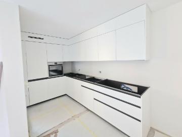 3.5 Zimmer, 82 m², 1. Stock