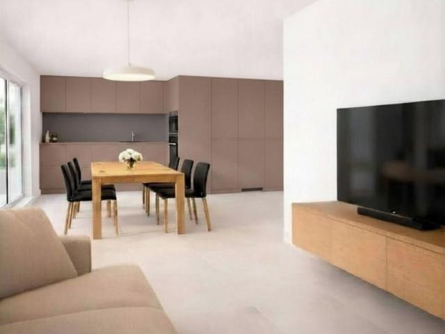 3.5 Zimmer, 82 m², EG