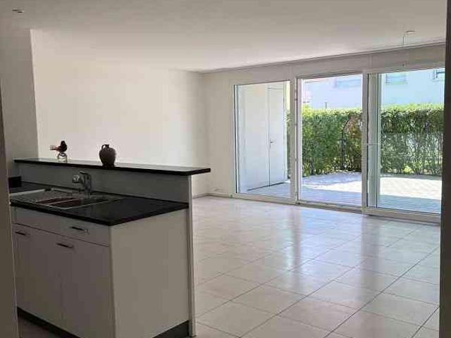 3.5 Zimmer, 82 m², EG