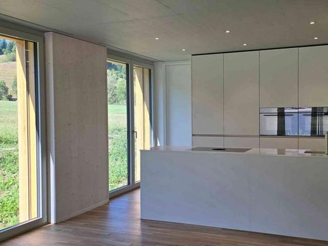 3.5 Zimmer, 82 m², EG